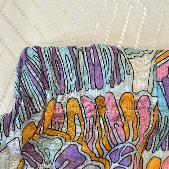 Trina Turk Large Off the Shoulder Blouse - Picture 7 of 7